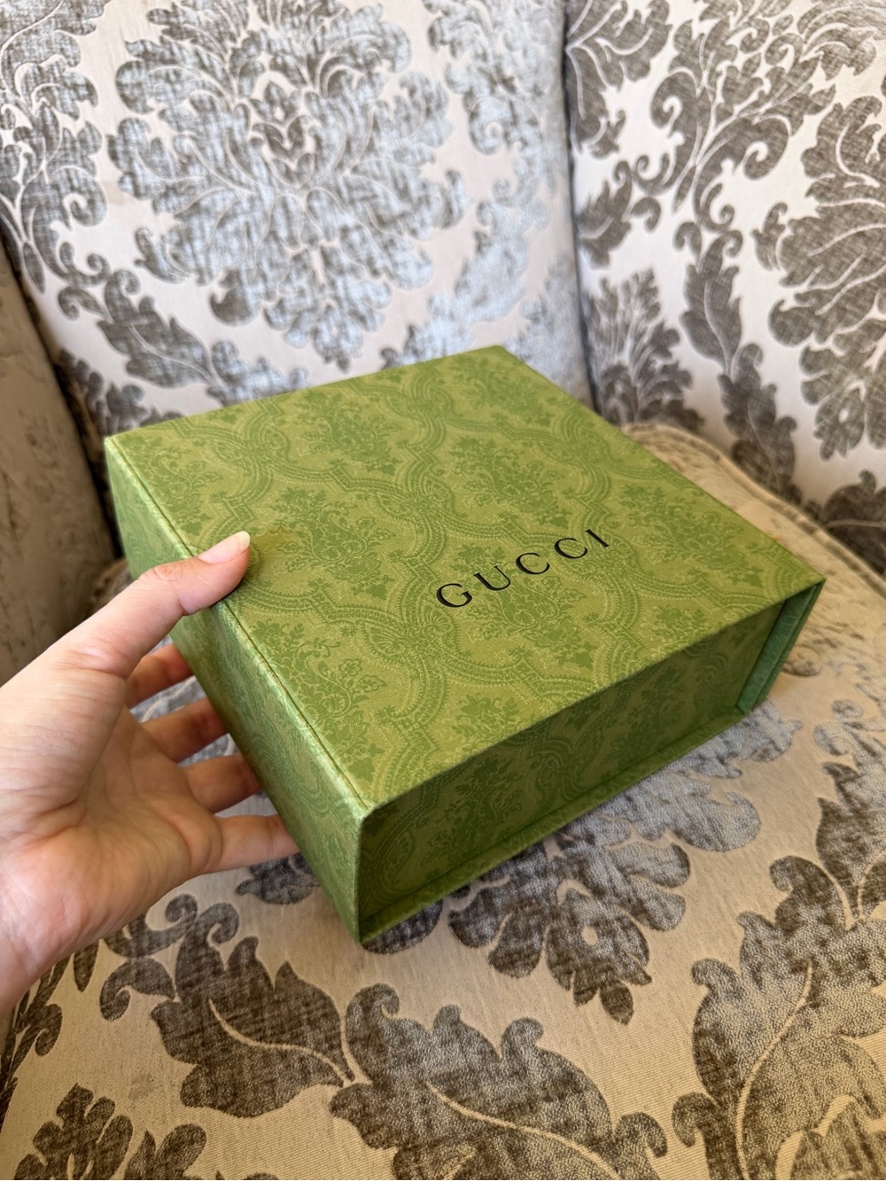 Gucci Light Green Patterned Box - Picture 2 of 11